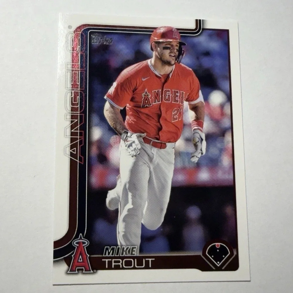 2025 Topps Series One Mike Trout #200 Purple Rainbow Foil /250 L.A. Angel